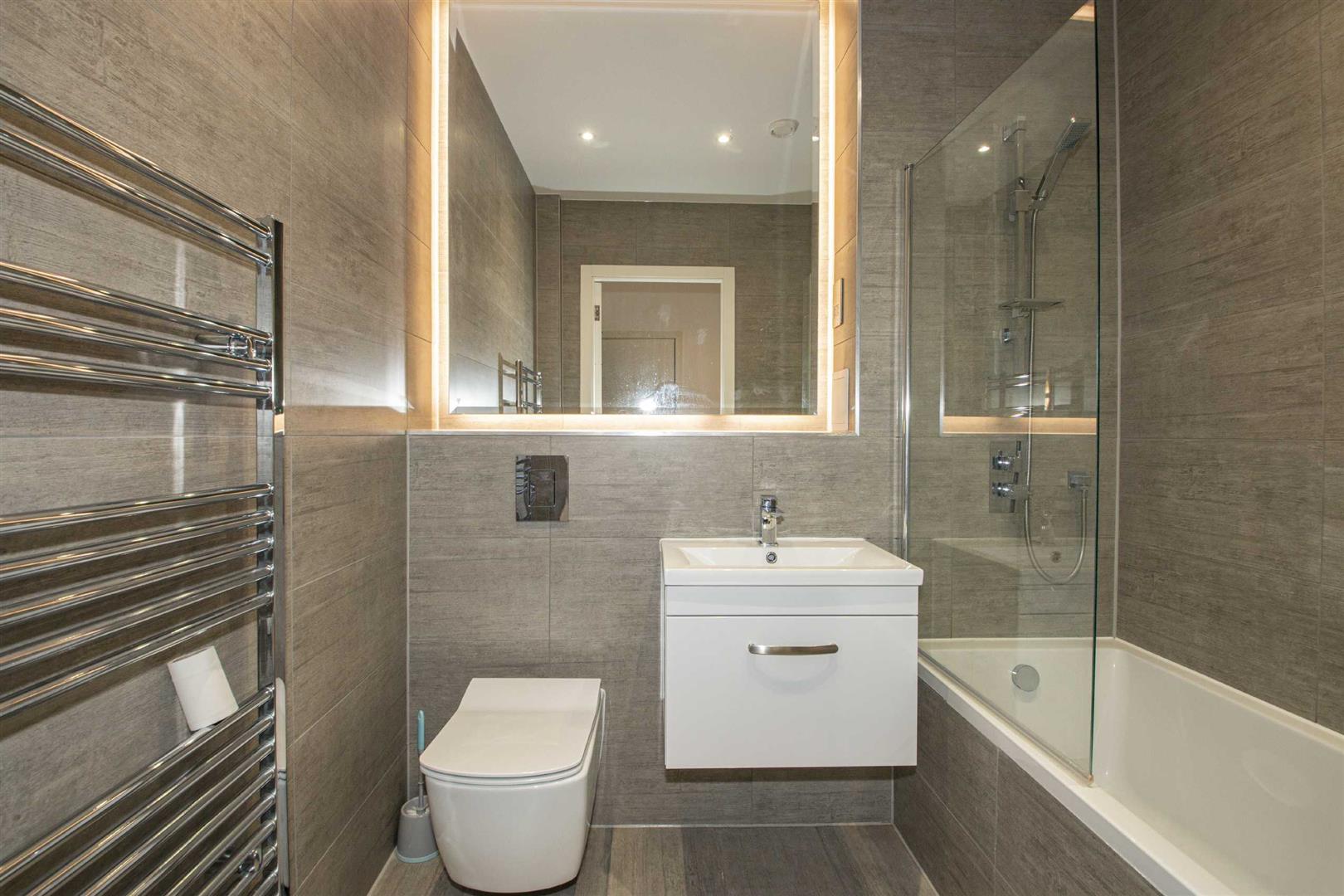 2 Foxhunter Drive, Linford Wood, Milton Keynes